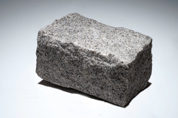 Medium Grey Granite Setts 200 x 100 x 100