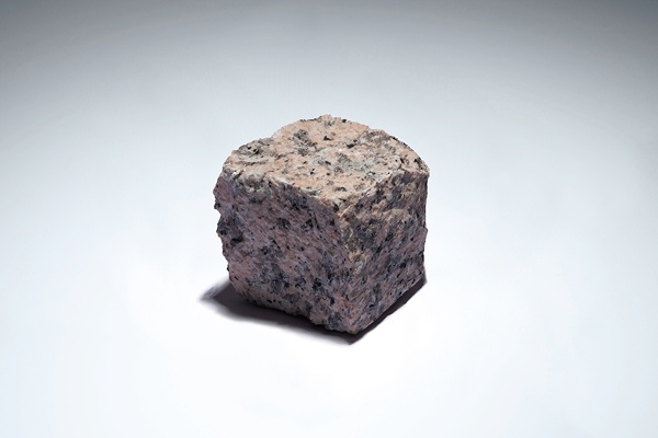 Rose Granite Setts 80 x 80 x 80